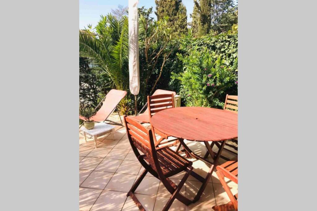 Appartement La petite Pinède à Sanary-sur-Mer Extérieur photo